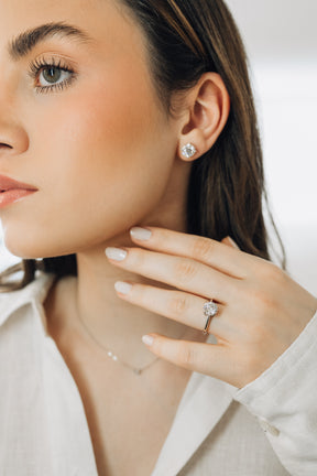 Anel Solitário 8mm moissanite 4 garras