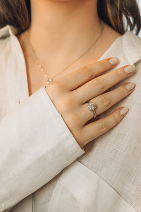 Anel Solitário 8mm moissanite 4 garras