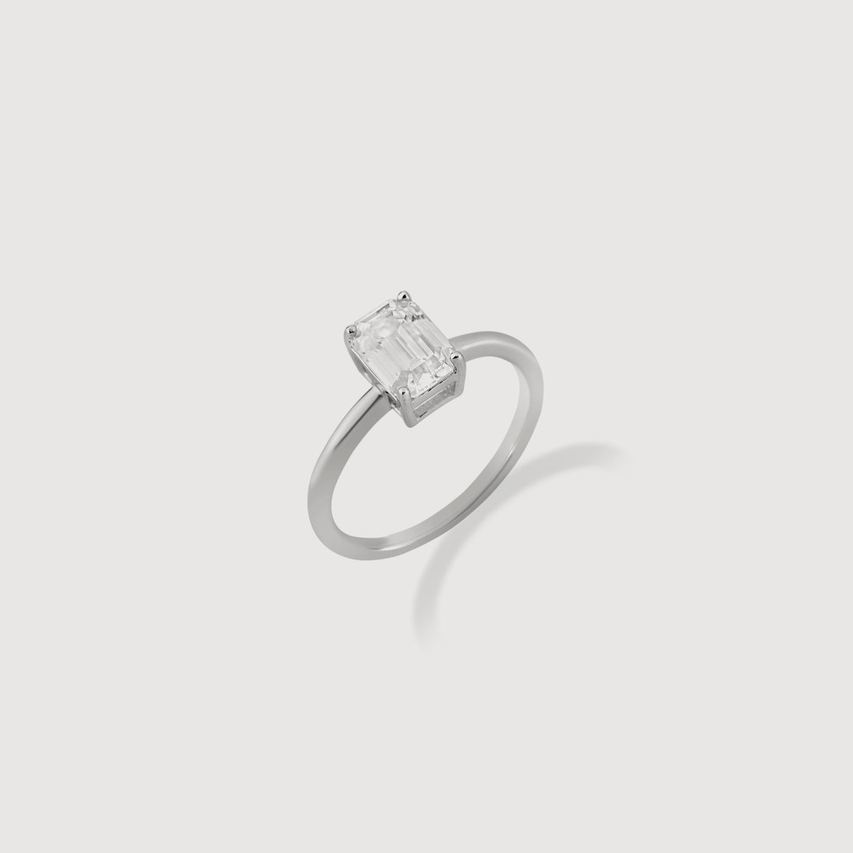 Anel Solitário Retangular 5mm Moissanite