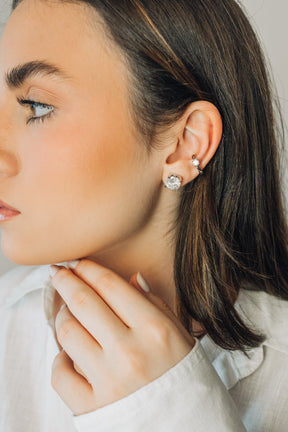 Brinco ponto de luz 10mm Moissanite 4 garras