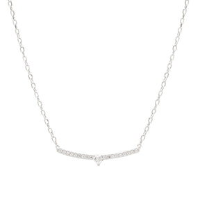 Colar Barra de Zircônias Brancas com Mini Coração