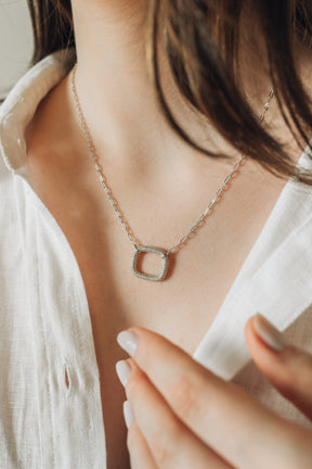 Colar Elo de Zircônias