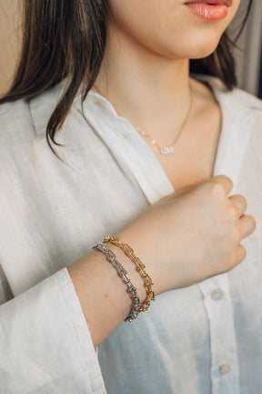 Pulseira Elos ovais com bolinhas em banho de ródio